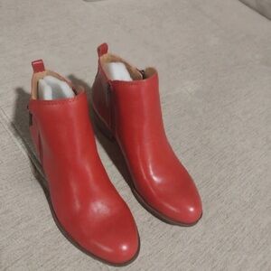 Lucky Brand Vibrant Red Leather Ankle Booties with Side Zip